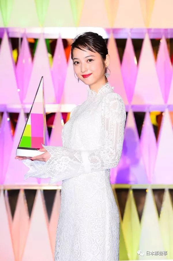佐佐木希torrent佐佐木希与torrent的关联探讨-第2张图片