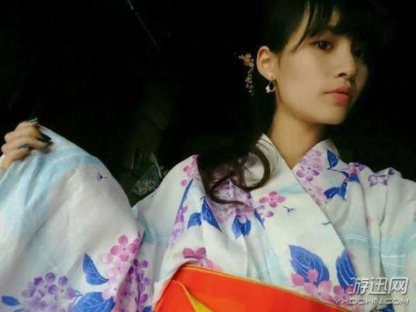 13岁小萝莉的发育之旅，成长中的点滴变化