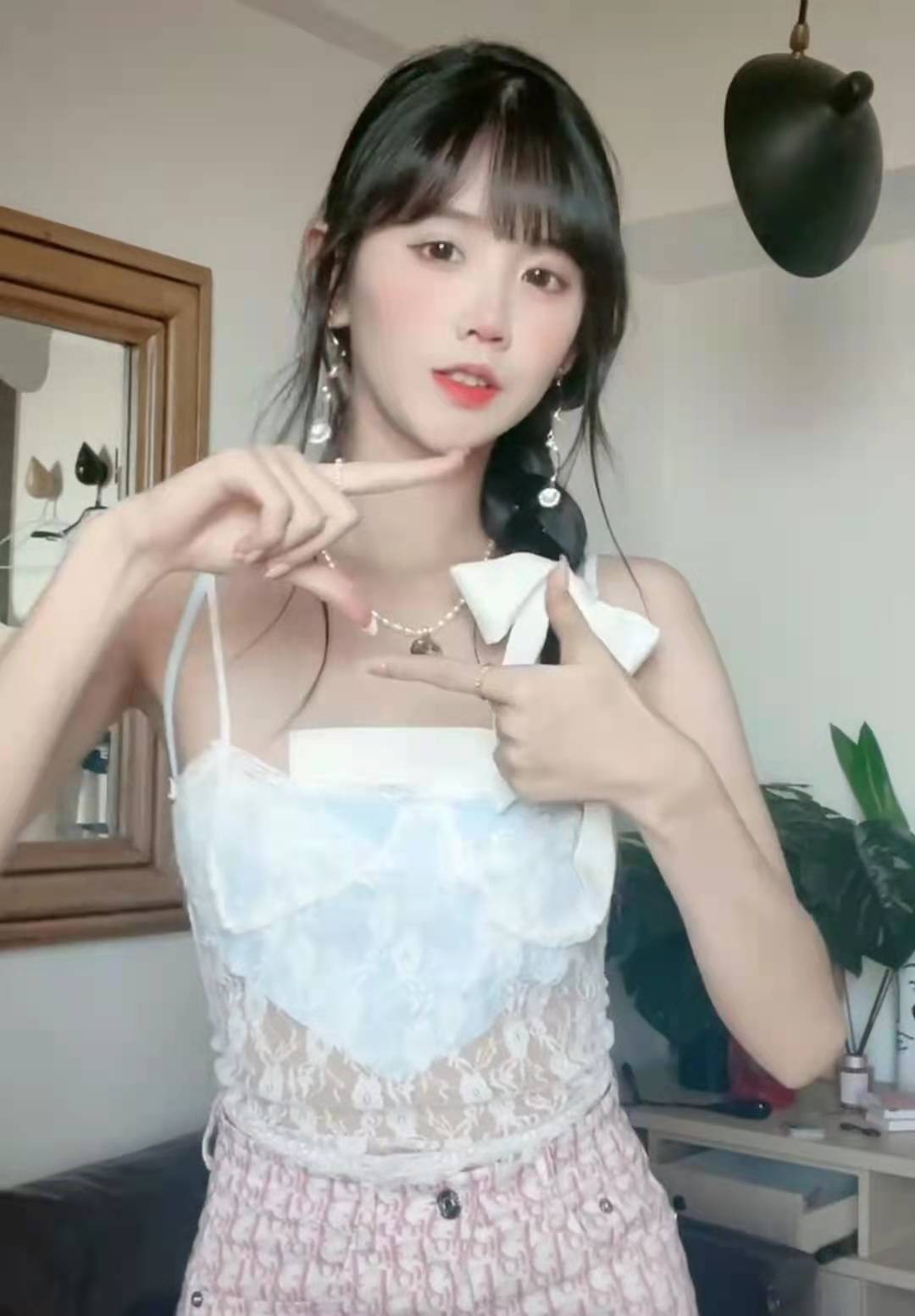 井川里予吃的好认真视频井川里予的饮食之道，吃得好，认真品味-第3张图片