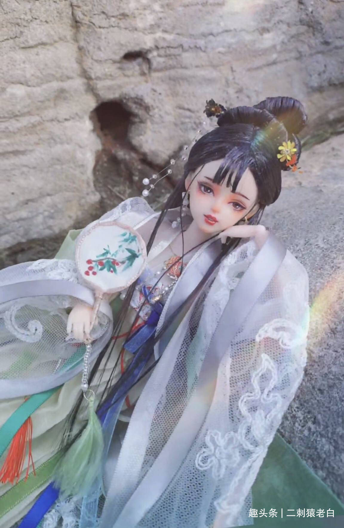 我是靠c服主角来拆cp的我是靠C服主角来拆CP的