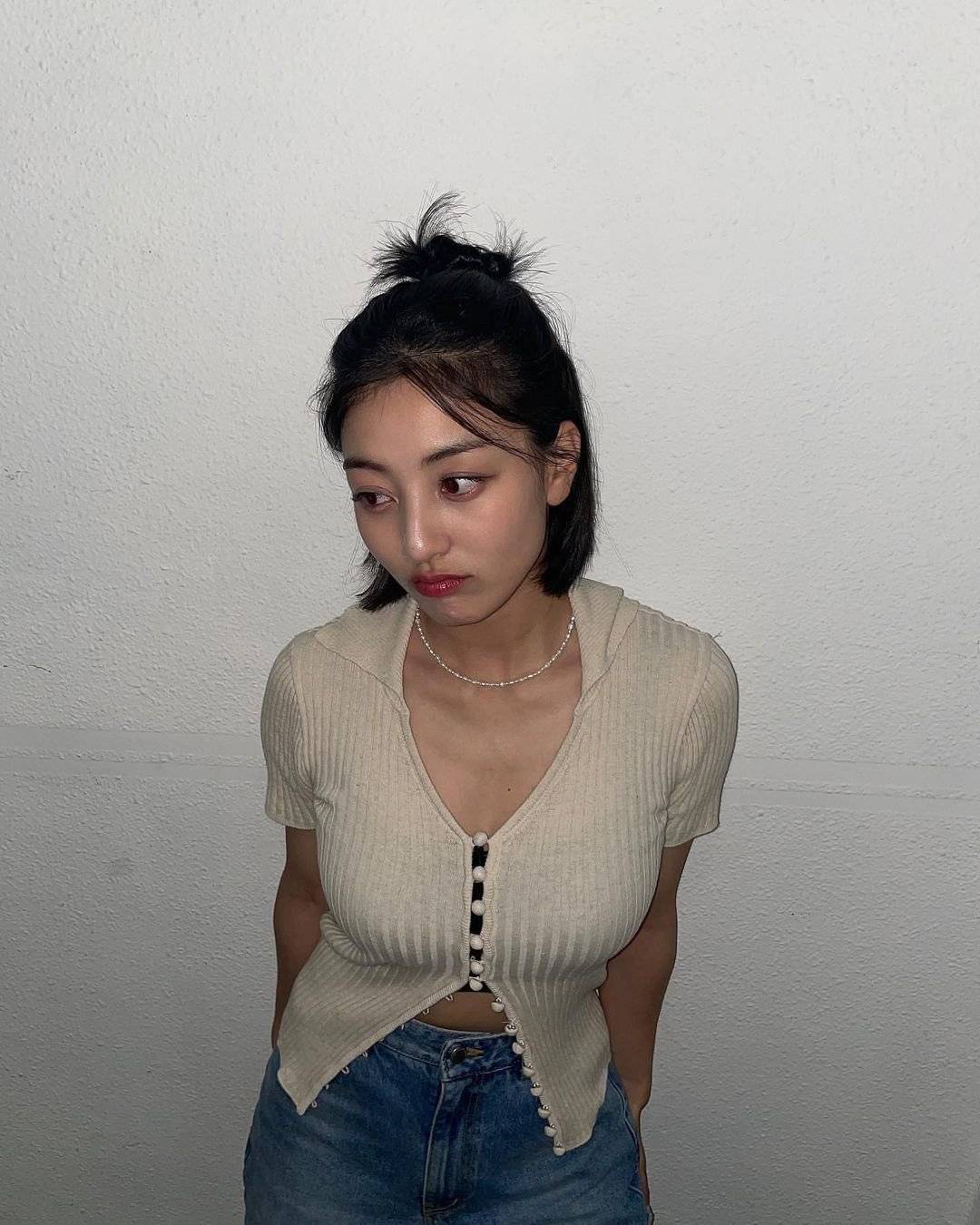 探索一级毛片丰满的魅力与女性自然出奶水的奥秘-第1张图片