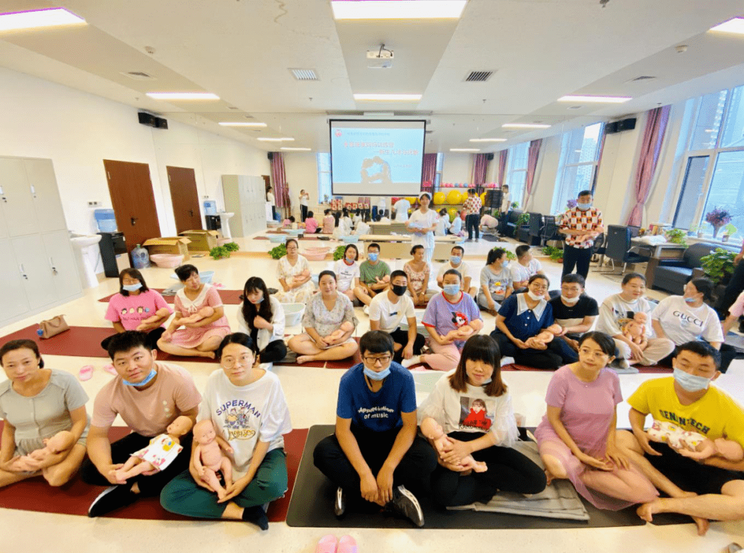 生孩子小游戏视频快乐育儿之旅，体验式生孩子小游戏-第2张图片