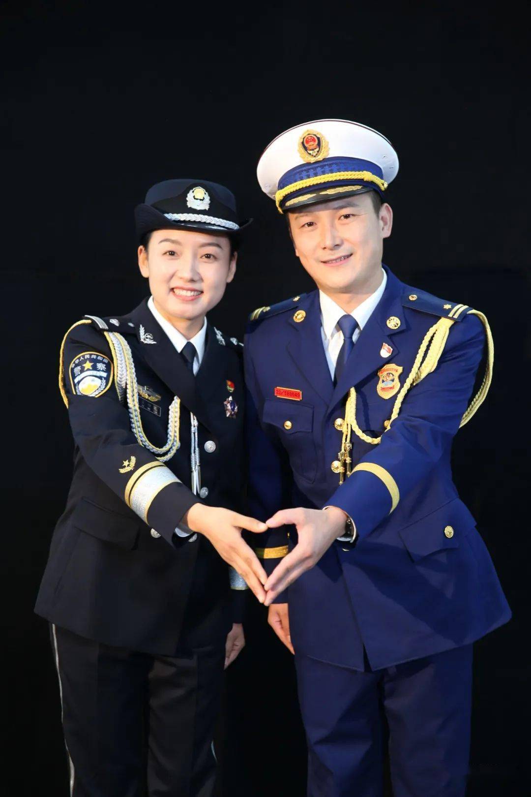 军警军警，国家安全的守护者-第2张图片