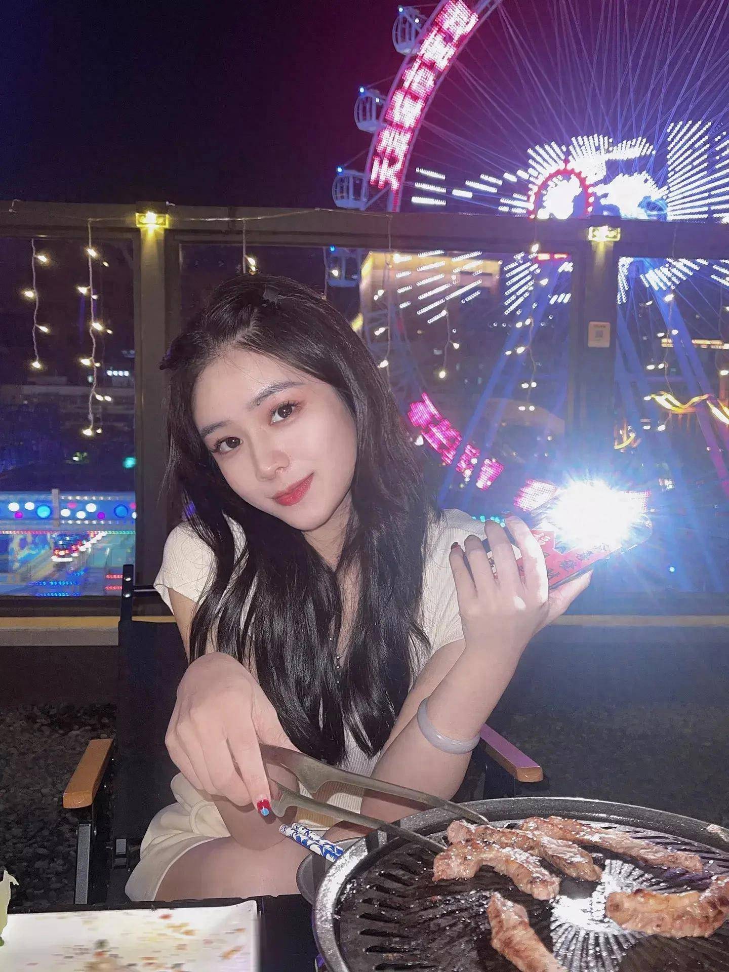 4399在线观看免费高清电视剧国产后入，品质与长硬之美的探索-第1张图片