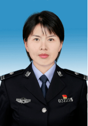 公安局长初尝警花之味——警界之花与正义之心的交织-第3张图片