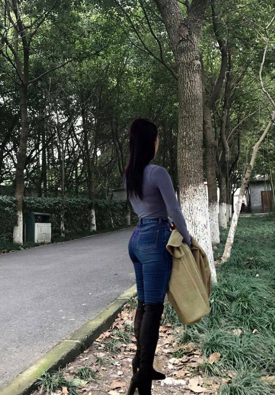 可以看美女屁股的软件叫什么警惕非法软件——关于看美女屁股的虚假宣传