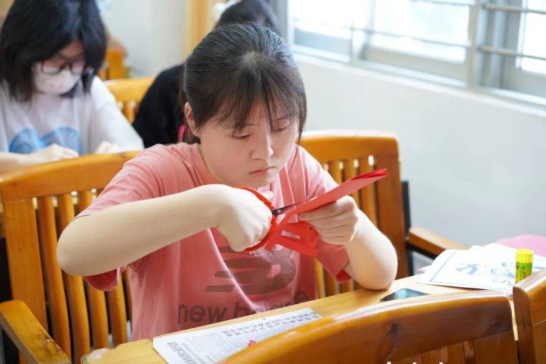 消防员是青马第一季未增减樱花消防员——青马第一季的坚守与担当-第2张图片