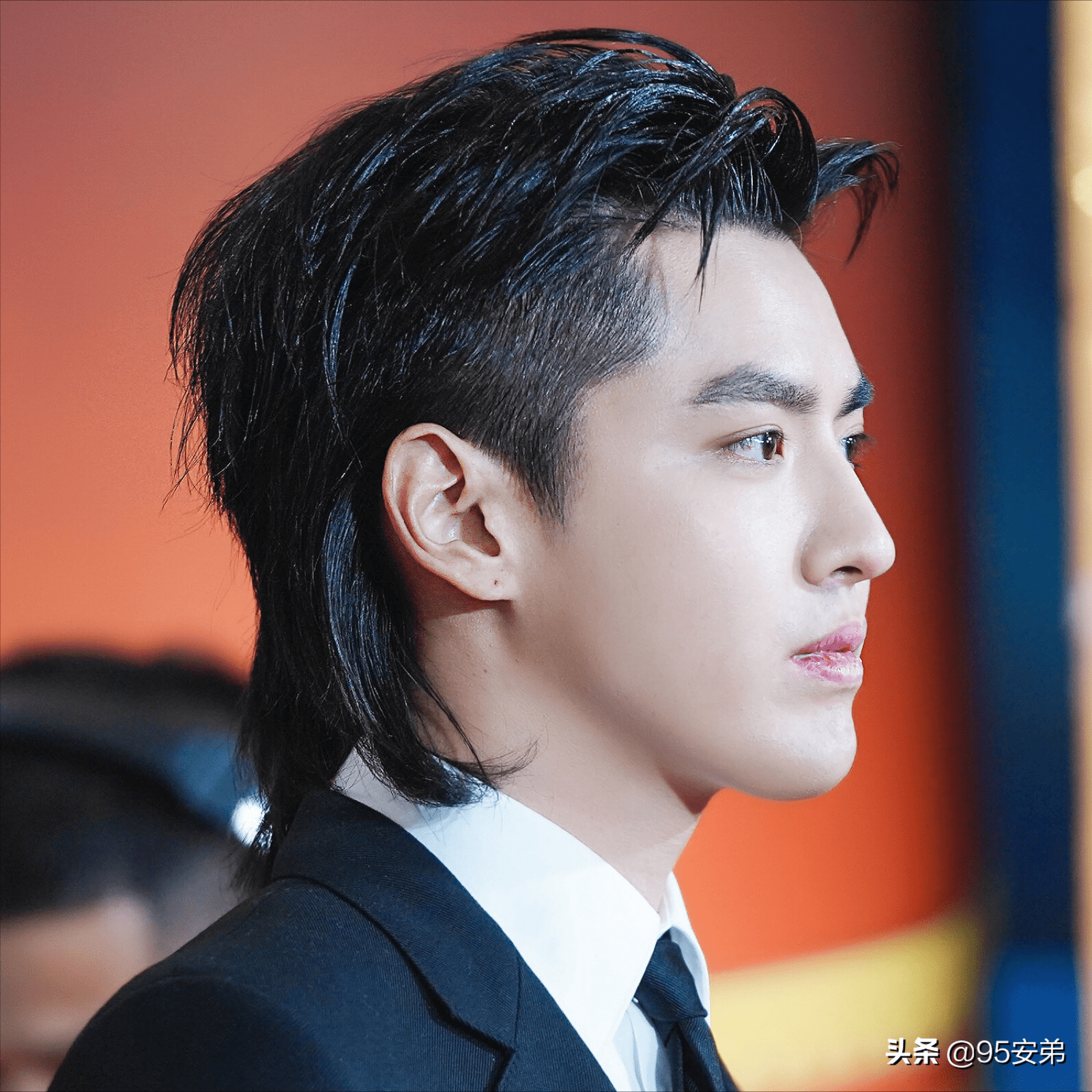 曝吴亦凡方支付封口费事件全解析-第2张图片