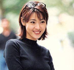 小莹客厅激情的深度探索，46至50章视频的背后故事