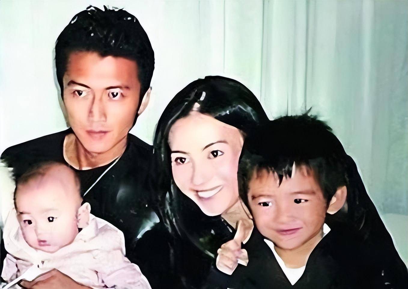 艳照门张柏芝全套图片艳照门事件回顾，张柏芝全套图片的背后-第3张图片