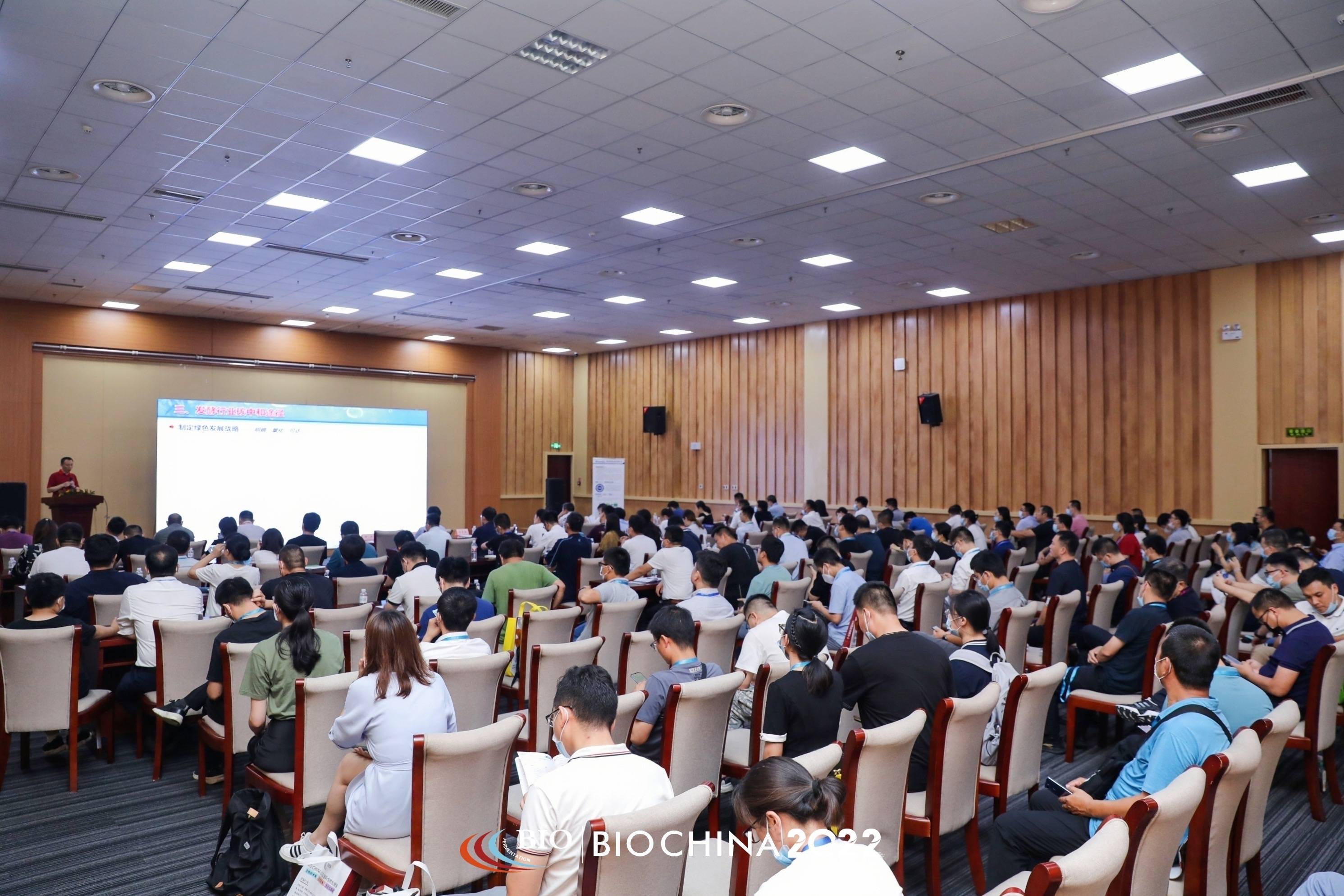 2023年国精产品一二二线精华液深度解析-第2张图片