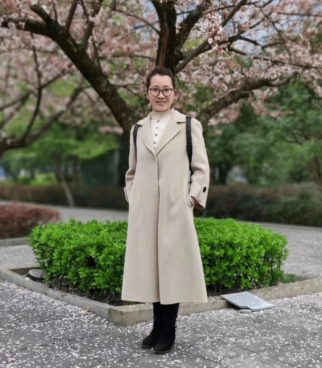 探索教育之美——记那些丰满大乳奶的老师-第2张图片