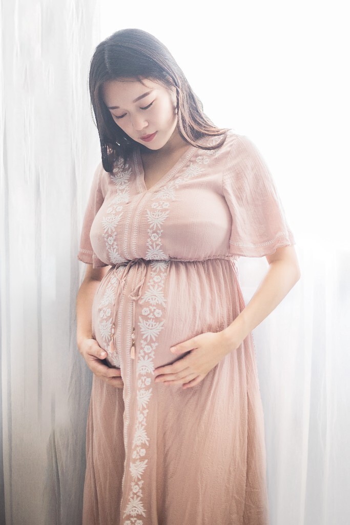 探索欧美巨乳与亚洲第一社区的魅力-第2张图片