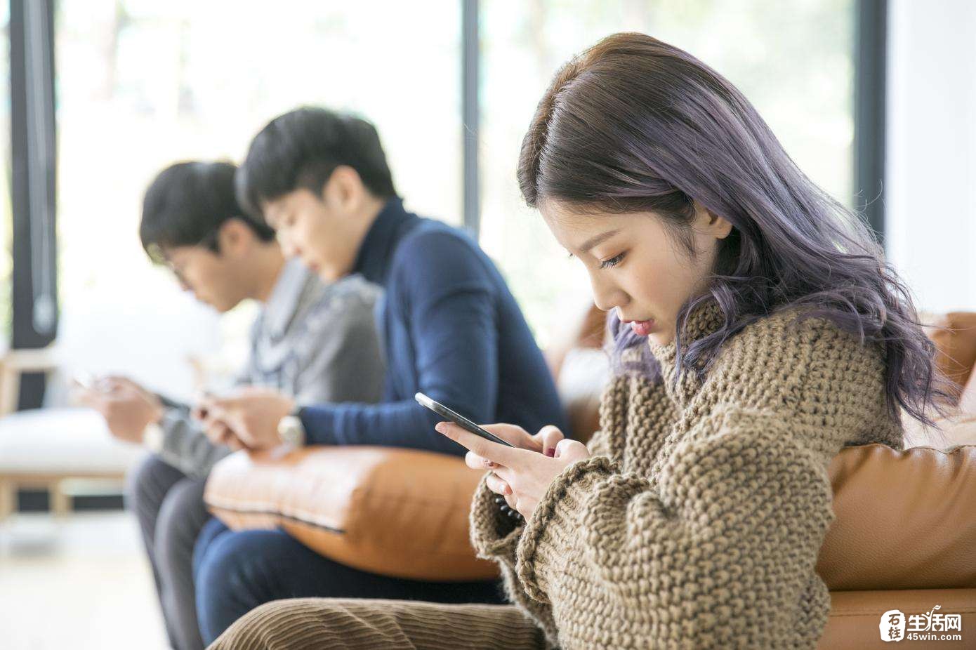 两个人看www在线视频直播网络时代的视觉体验，两人共享的在线视频探索-第2张图片