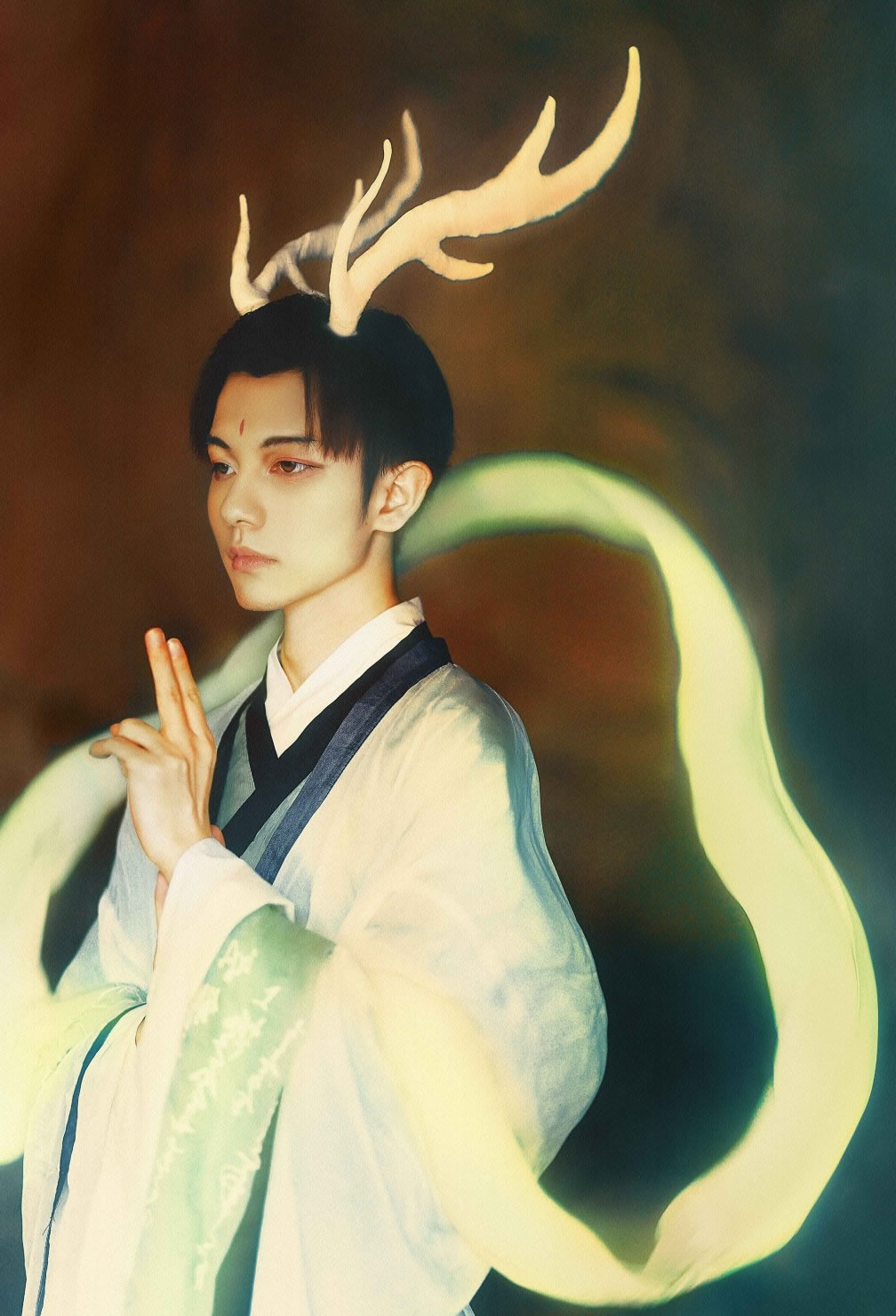 鹿神宝藏鹿神，神秘而神圣的生物