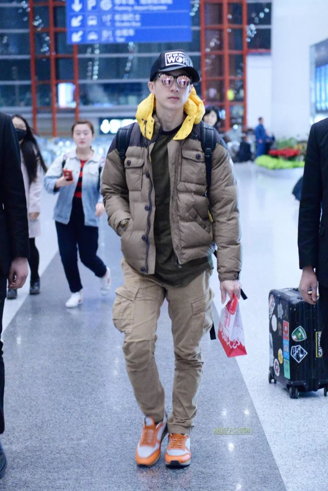 好男人视频在线观看直播免费好男人风采，在线观看直播免费，探索优质男性魅力新篇章-第3张图片