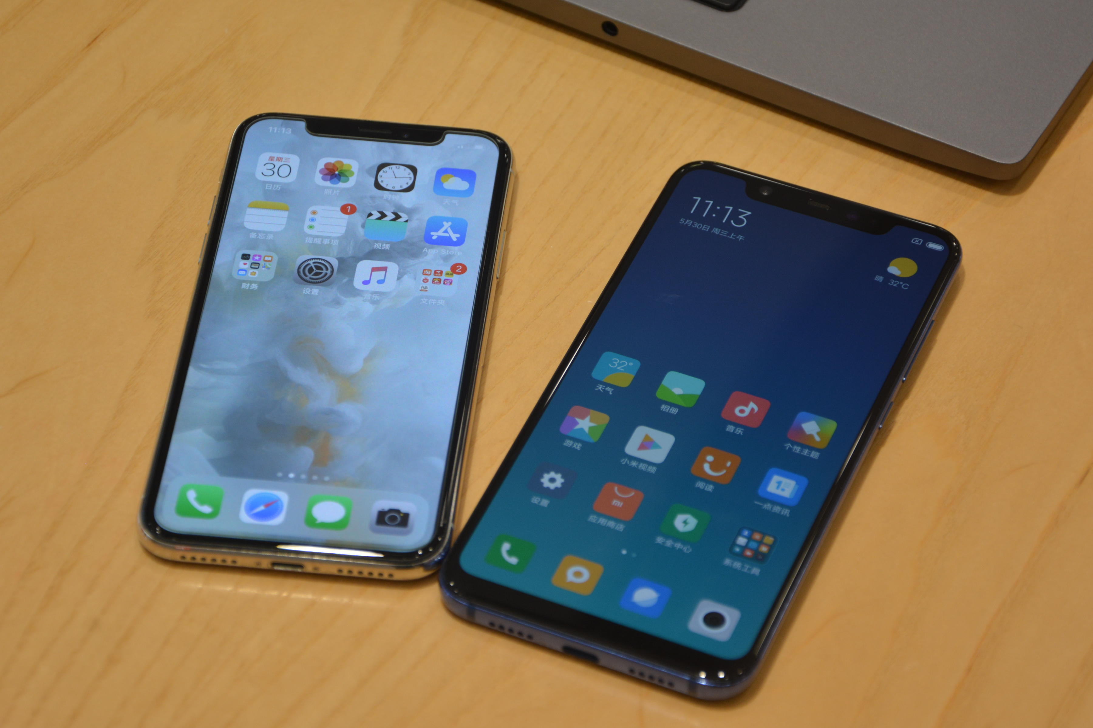 iPhone8与iPhoneX，时代变迁下的苹果双星-第2张图片