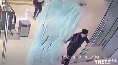 9分10秒头撞玻璃视频大全，深度解析与反思-第2张图片
