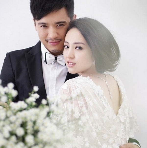 董璇高云翔婚礼全程董璇高云翔婚礼全程，浪漫而难忘的时刻-第1张图片