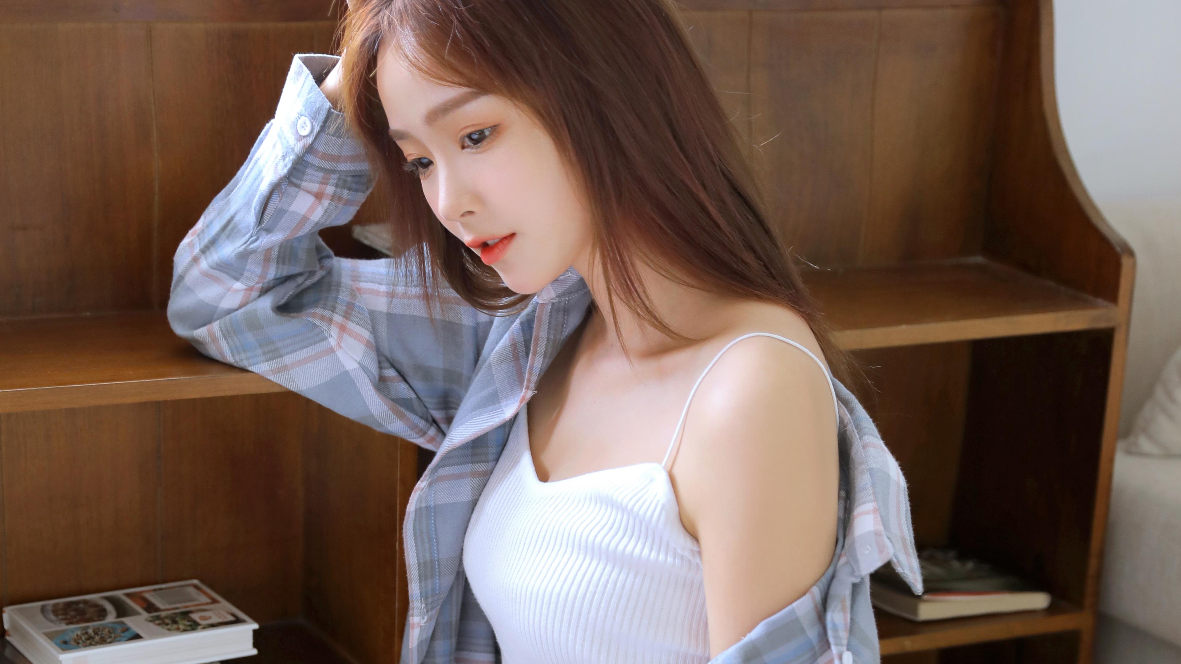 儿子比老公大晚上故意到儿子儿子比老公大晚上，她为何故意到儿子那里？