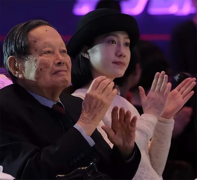 翁帆怎么过性翁帆的性生活与个人生活态度