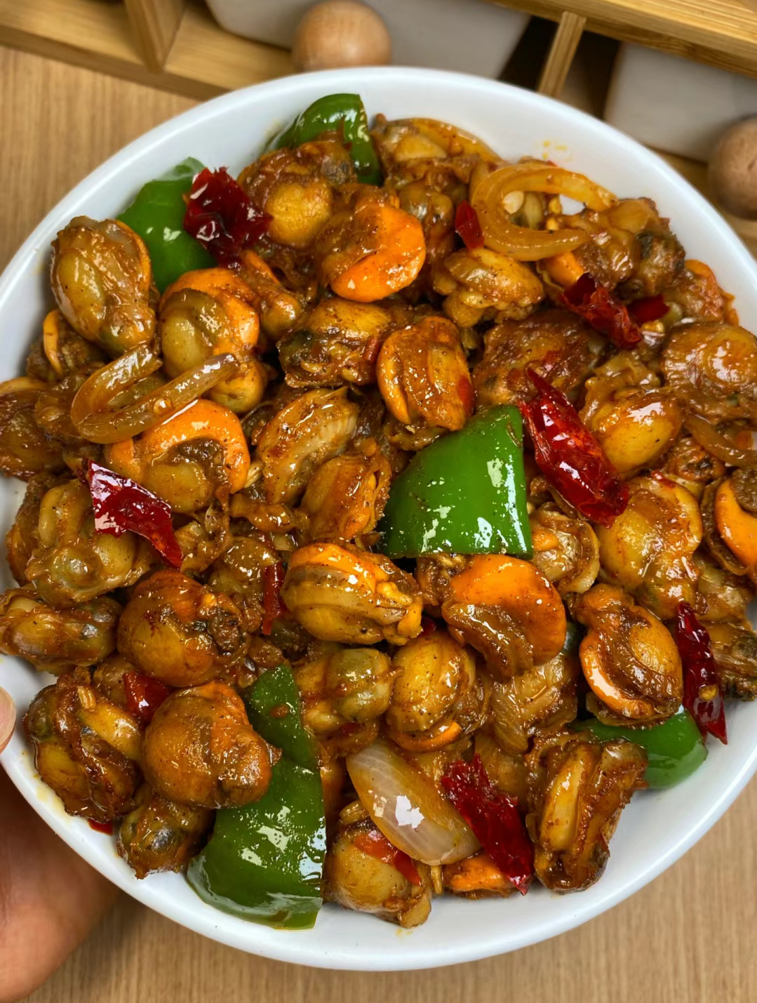 宝宝把腿分大点就可以吃到扇贝了宝宝腿分大点，扇贝美食的奇妙体验-第3张图片