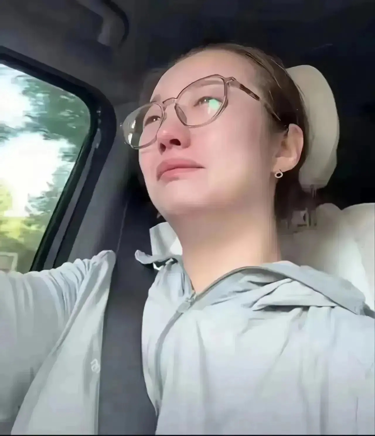 厨房中的意外经历-第2张图片