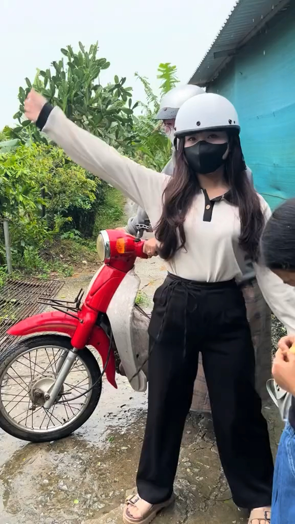 美女被啊啊啊美女遭遇的惊险瞬间-第3张图片