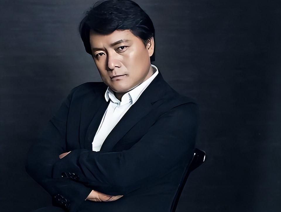 娇妻疯狂迎合领导娇妻如何巧妙地迎合领导