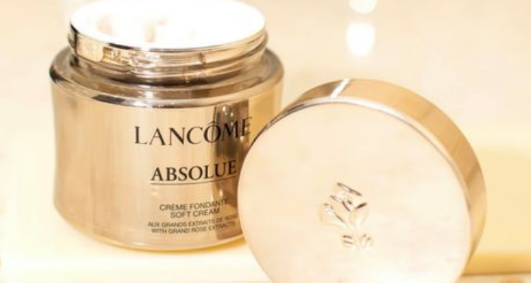 absolue是兰蔻的什么产品Absolue——兰蔻的奢华护肤精华-第1张图片