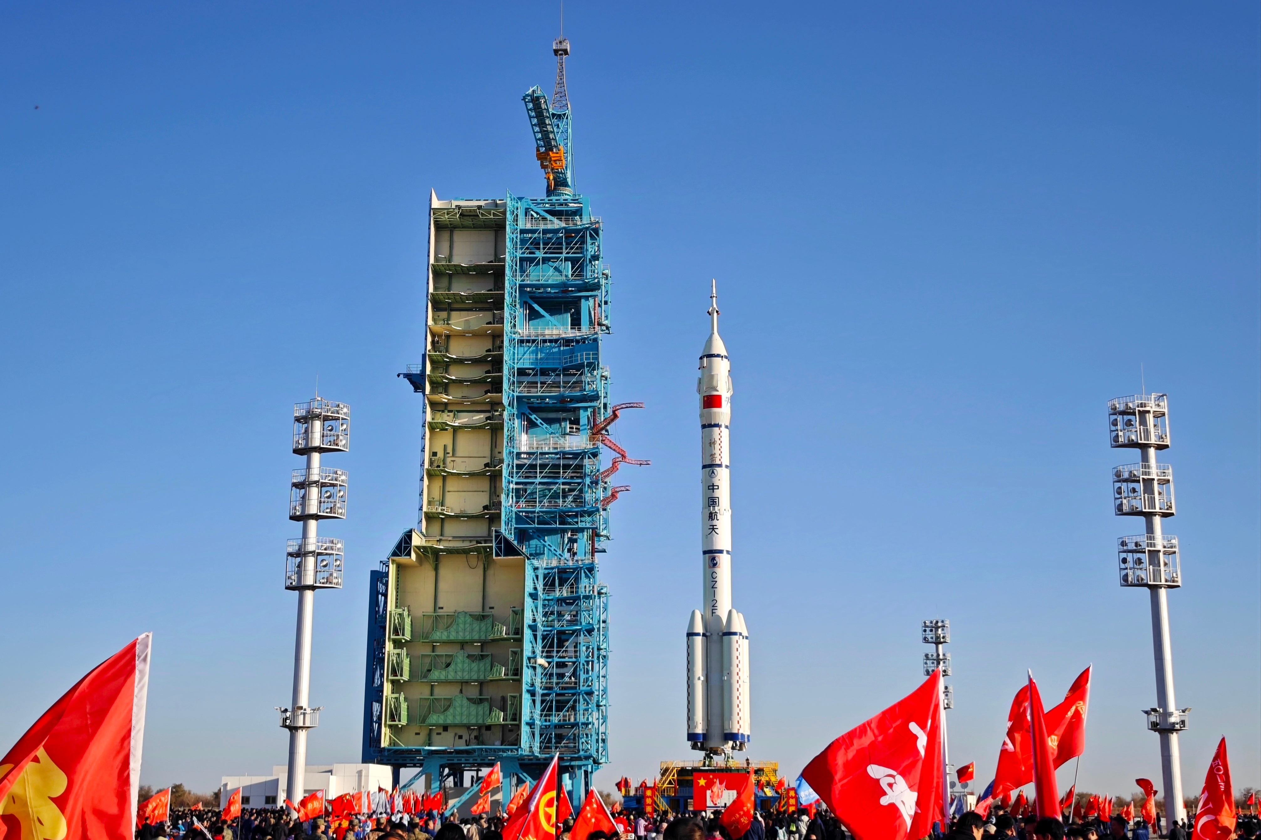 神舟十三号10月3日发射具体时间神舟十三号载人飞船，10月3日的发射时刻