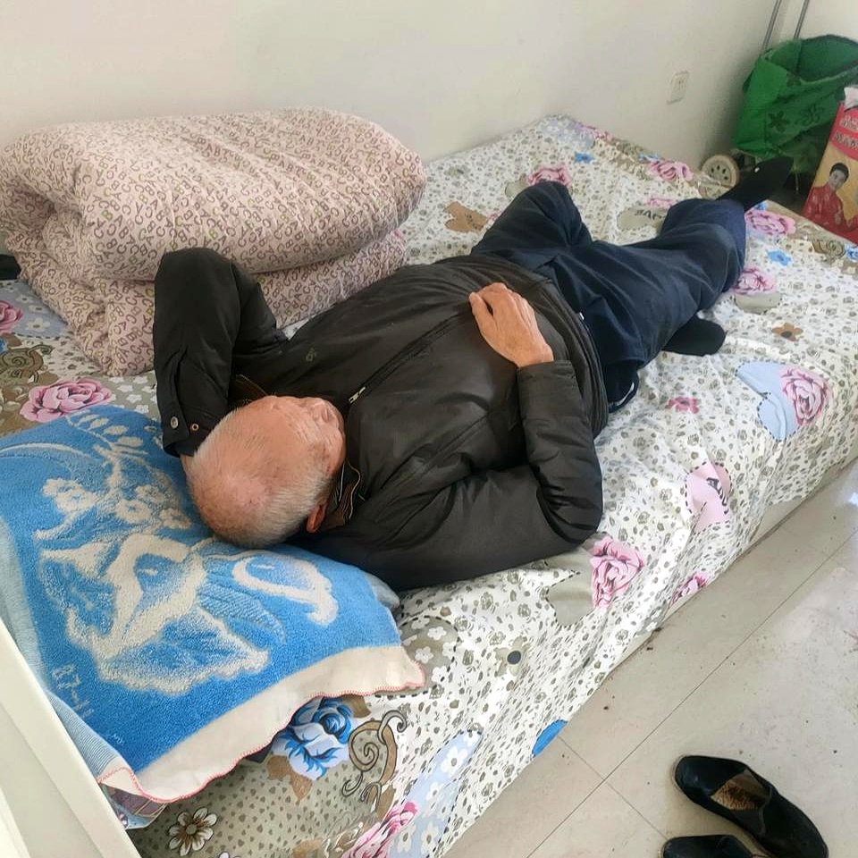 东北老头老太婆毛多多多东北的毛多老头老太婆的丰富生活