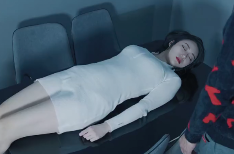美女被啊啊啊美女遭遇的惊险瞬间-第2张图片