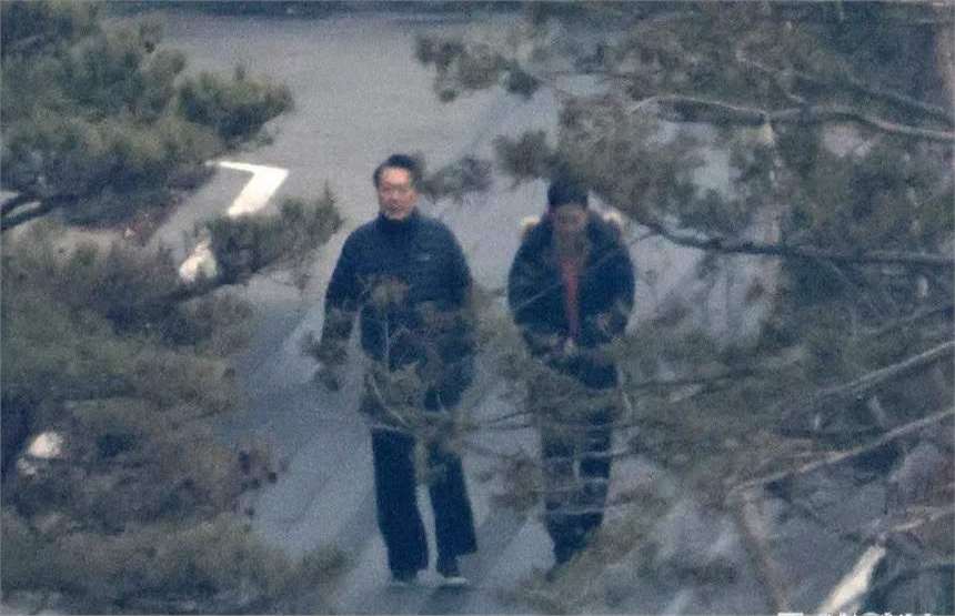 翁公深夜的呼唤与无尽的需求-第3张图片