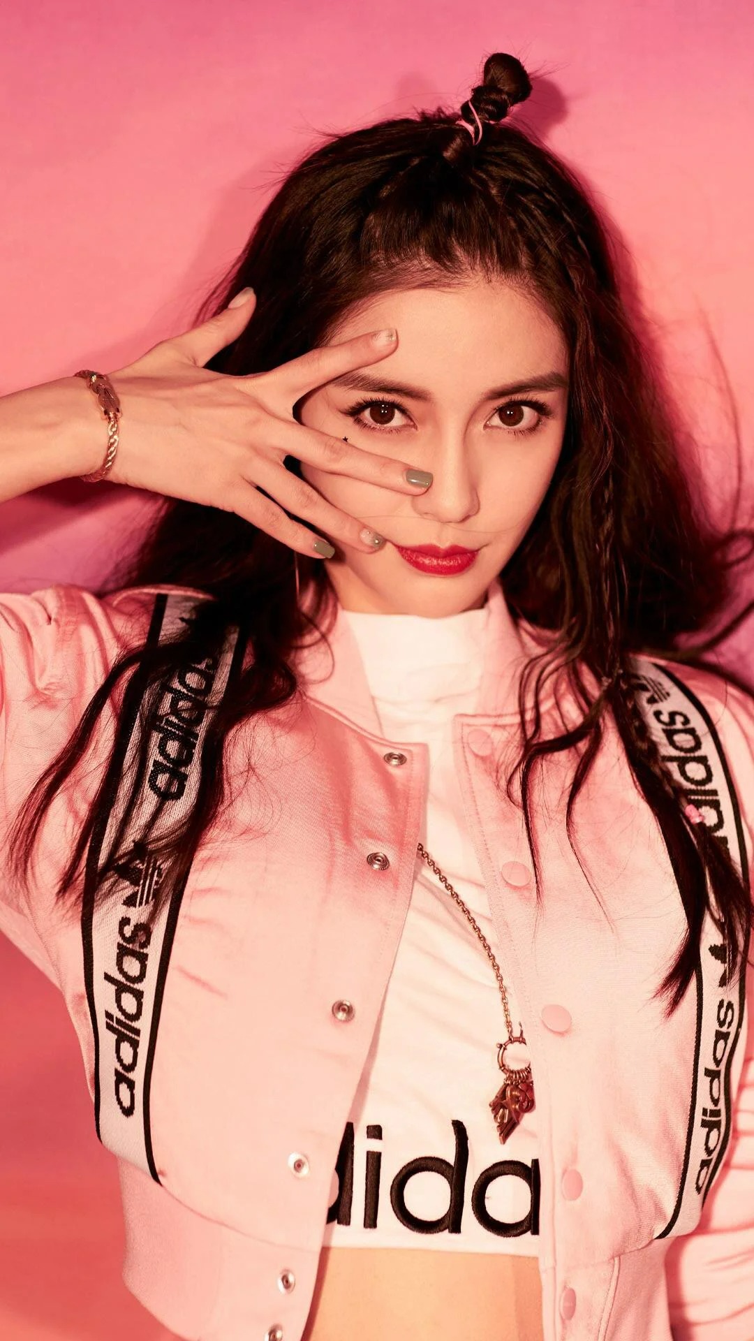 探索西西人体之美，大胆与尽度的完美融合-第2张图片