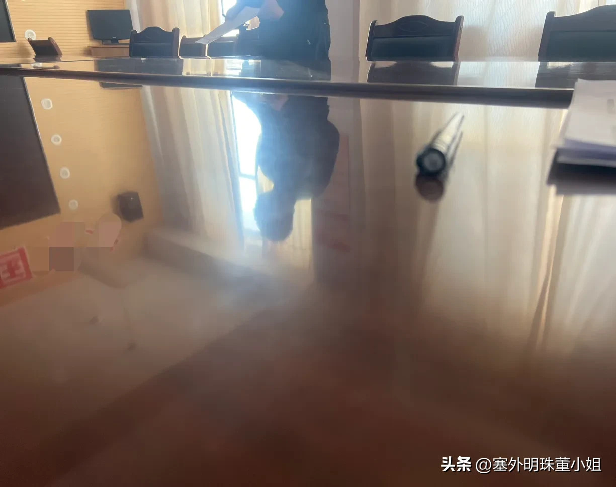 深夜的办公室里发生的事深夜办公室的秘密被无意曝光