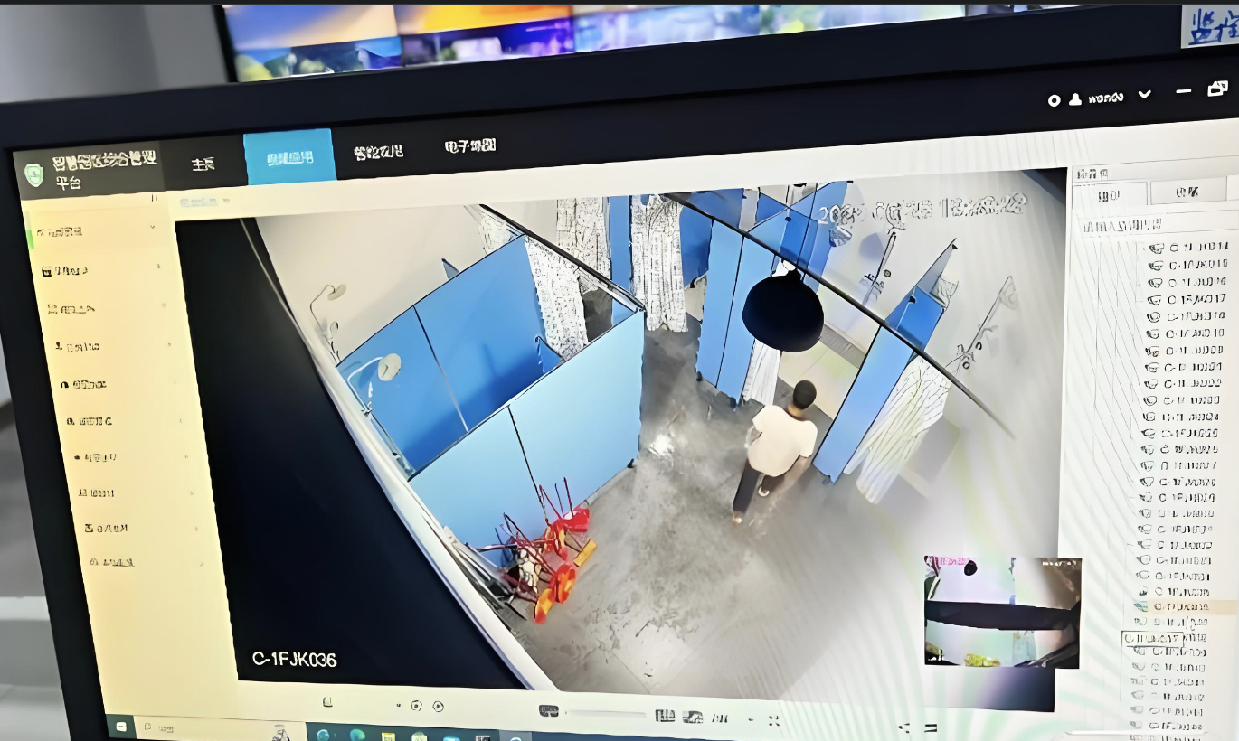 醒来发现还在里面视频醒来后，我竟然已经在C了-第2张图片