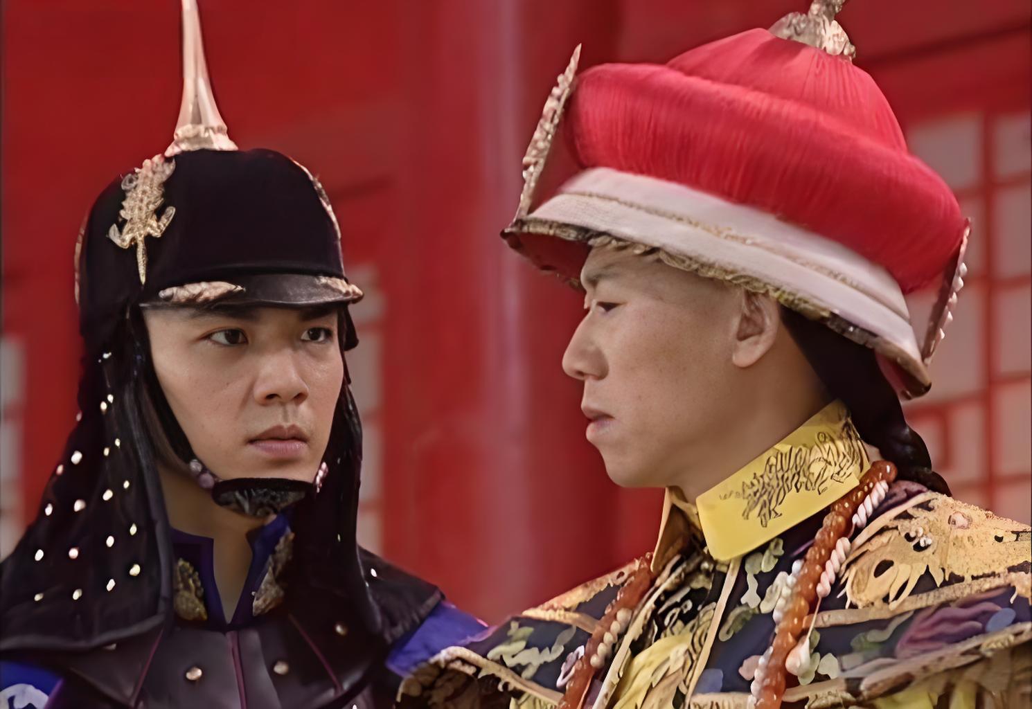 右相和左相一起淦皇上顶点右相与左相共谋篡权，皇上的命运之争