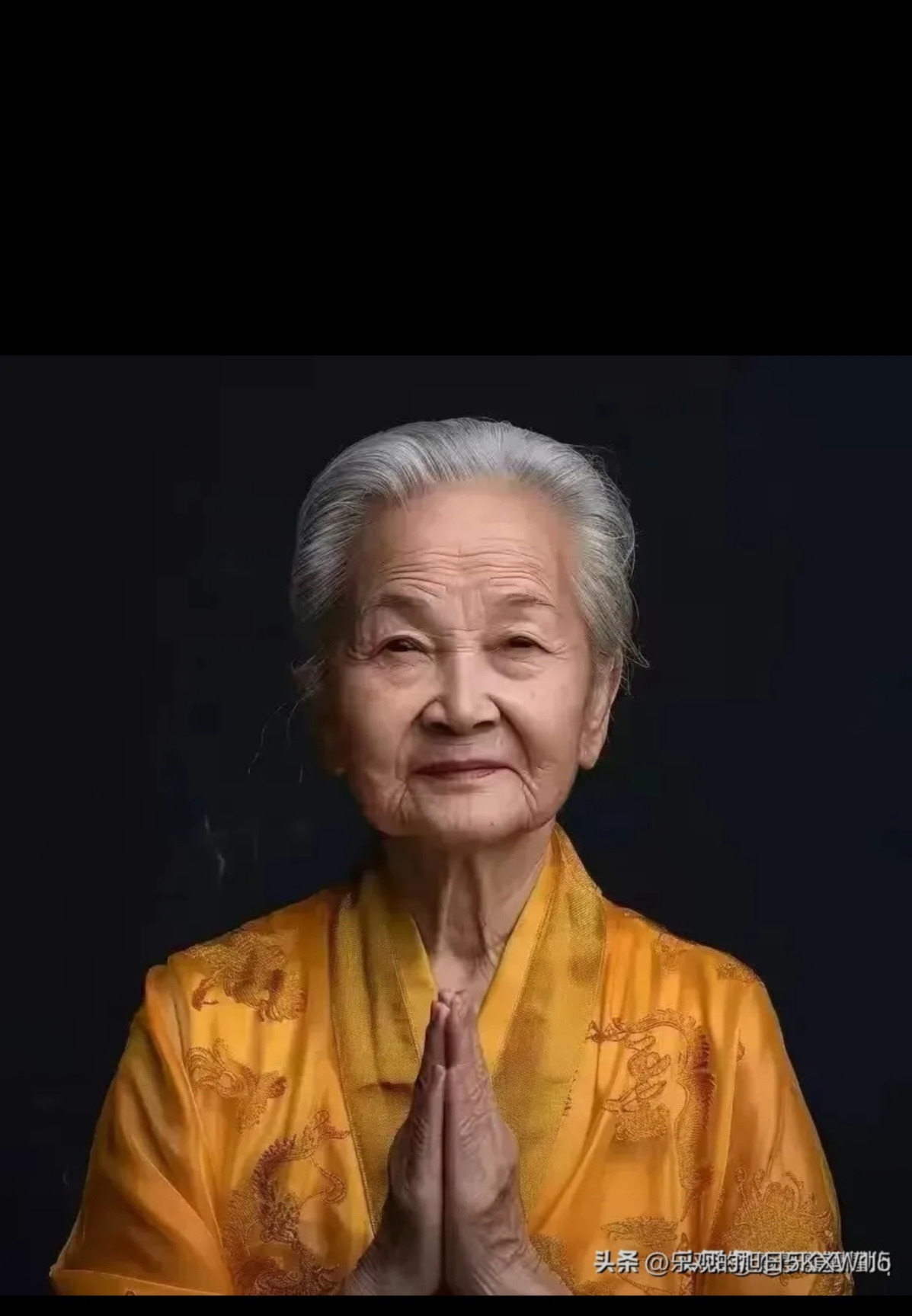 白老妇是啥白老妇的神秘面纱