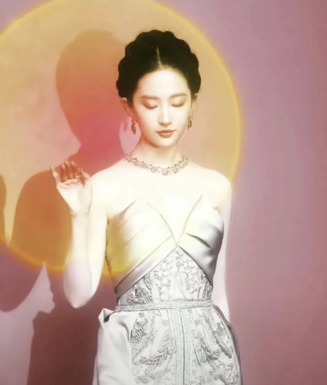 强奸刘亦菲关于强奸刘亦菲的误解与真相-第2张图片