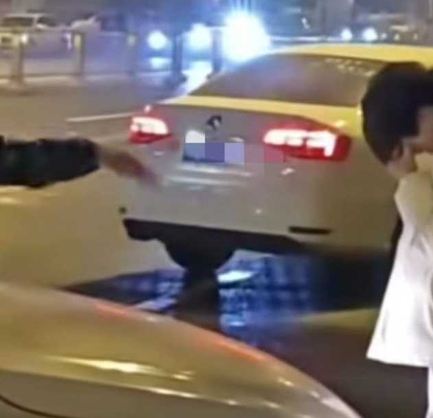 儿子只要没人就对我乱来独自面对，儿子晚上家里无人时的处理-第2张图片