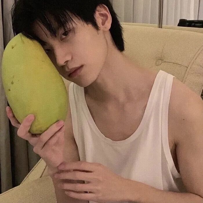 男男色气头像探索JJ男色网，网络时代的男性审美与文化现象