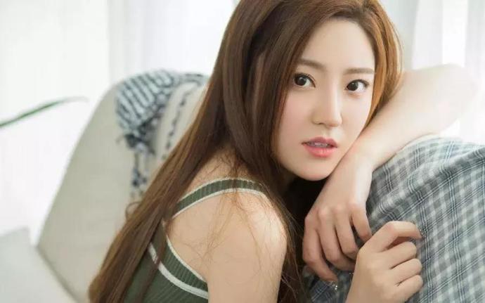 色翁荡媳又大又粗又硬关于色翁荡媳的探讨，文化、伦理与道德的界限