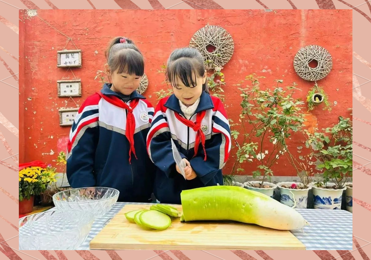 亲吻与拔萝卜的独特体验——原声刺激之旅