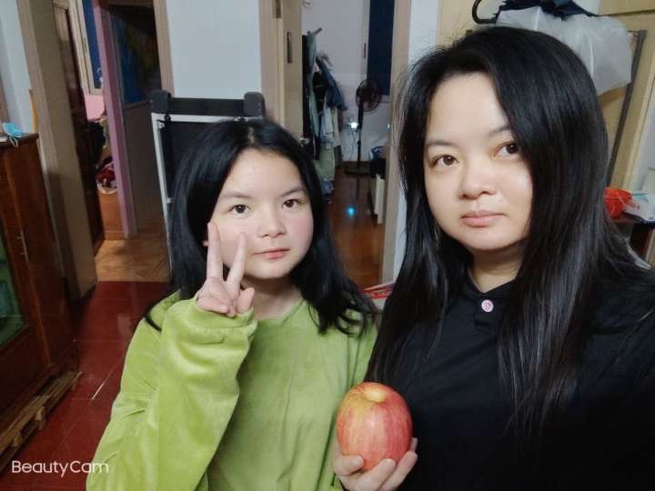 开心五心停深深爱最寞歌曲背景开心之歌，五心深深爱，最寂寞的旋律