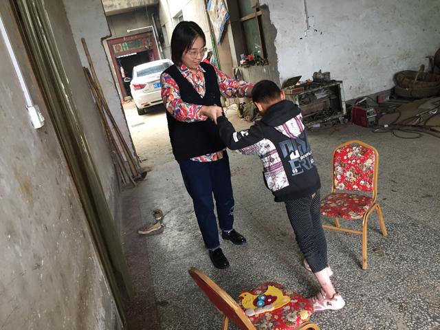 探讨网络内容中的特定主题——专干老熟女A片-第2张图片