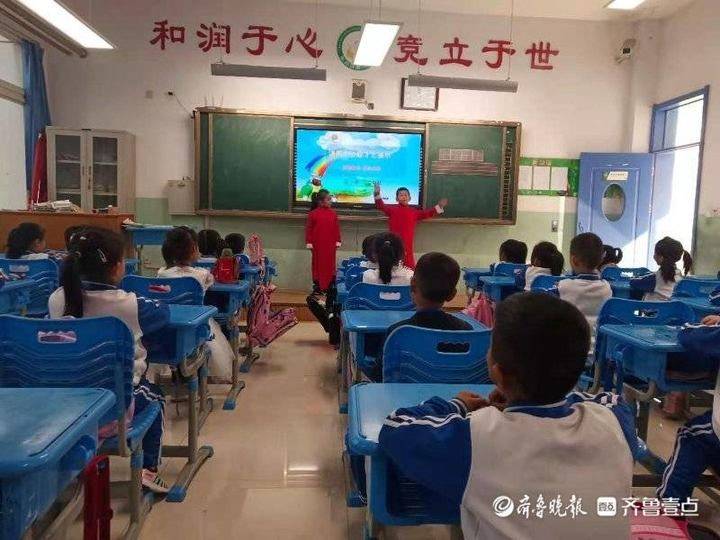 十分钟精彩瞬间，免费视频资源探索-第1张图片