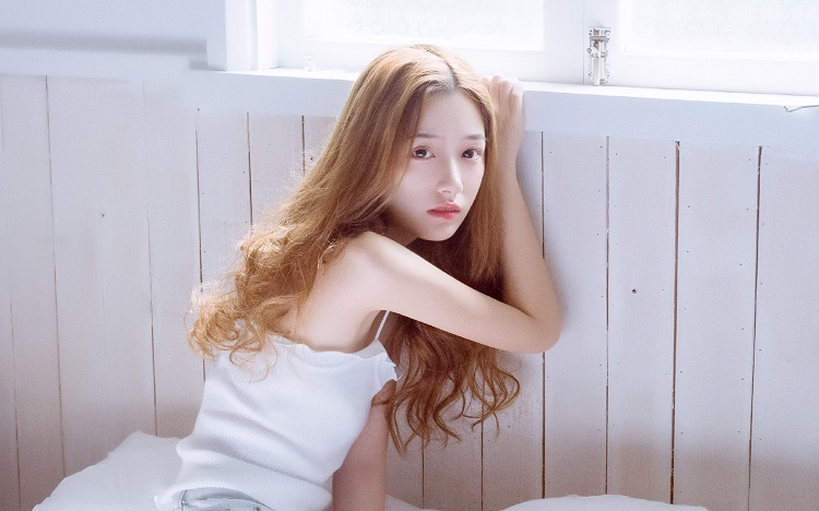 小三很紧是因为什么探究女性私密部位紧致与湿润的原因——以小三为例