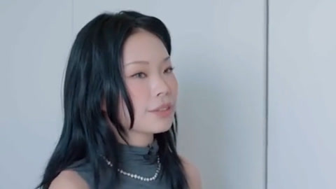 万妮达长相万妮达的魅力，探讨其独特气质与时尚风采-第2张图片