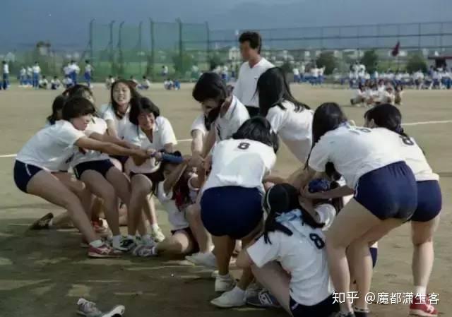 亚洲成的人亚洲在成人网在线观看的多元文化视角-第2张图片